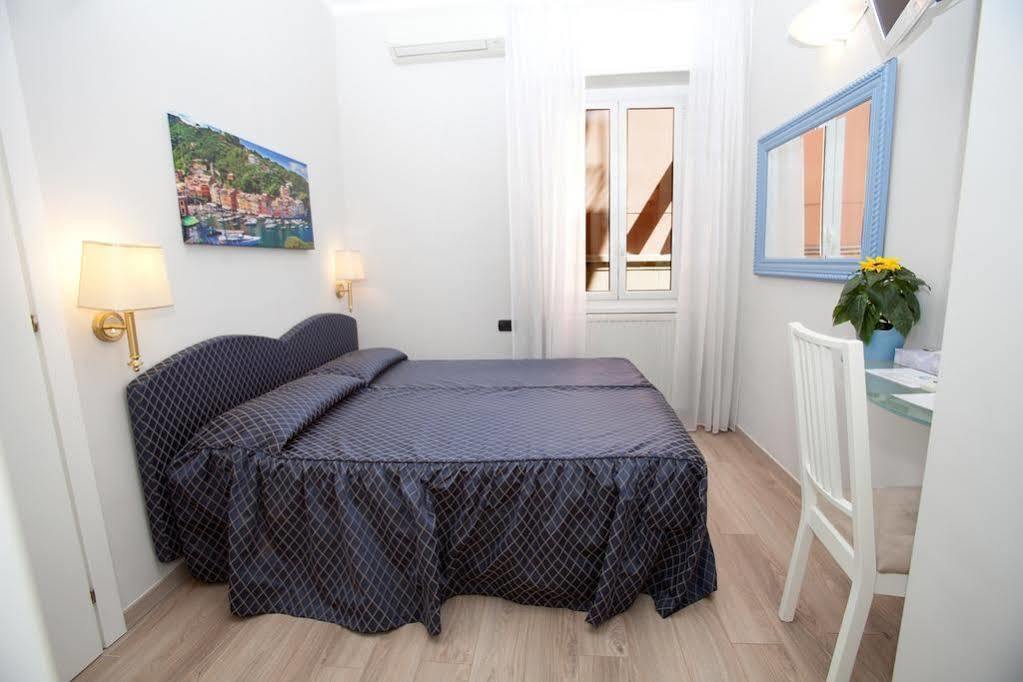 Hotel Il Gatto Rapallo Exterior photo